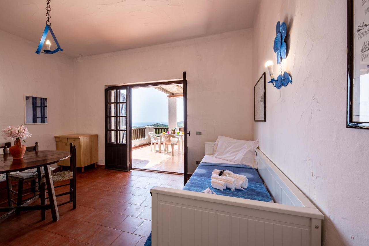 Casa Alessandra Santa Margherita di Pula Esterno foto