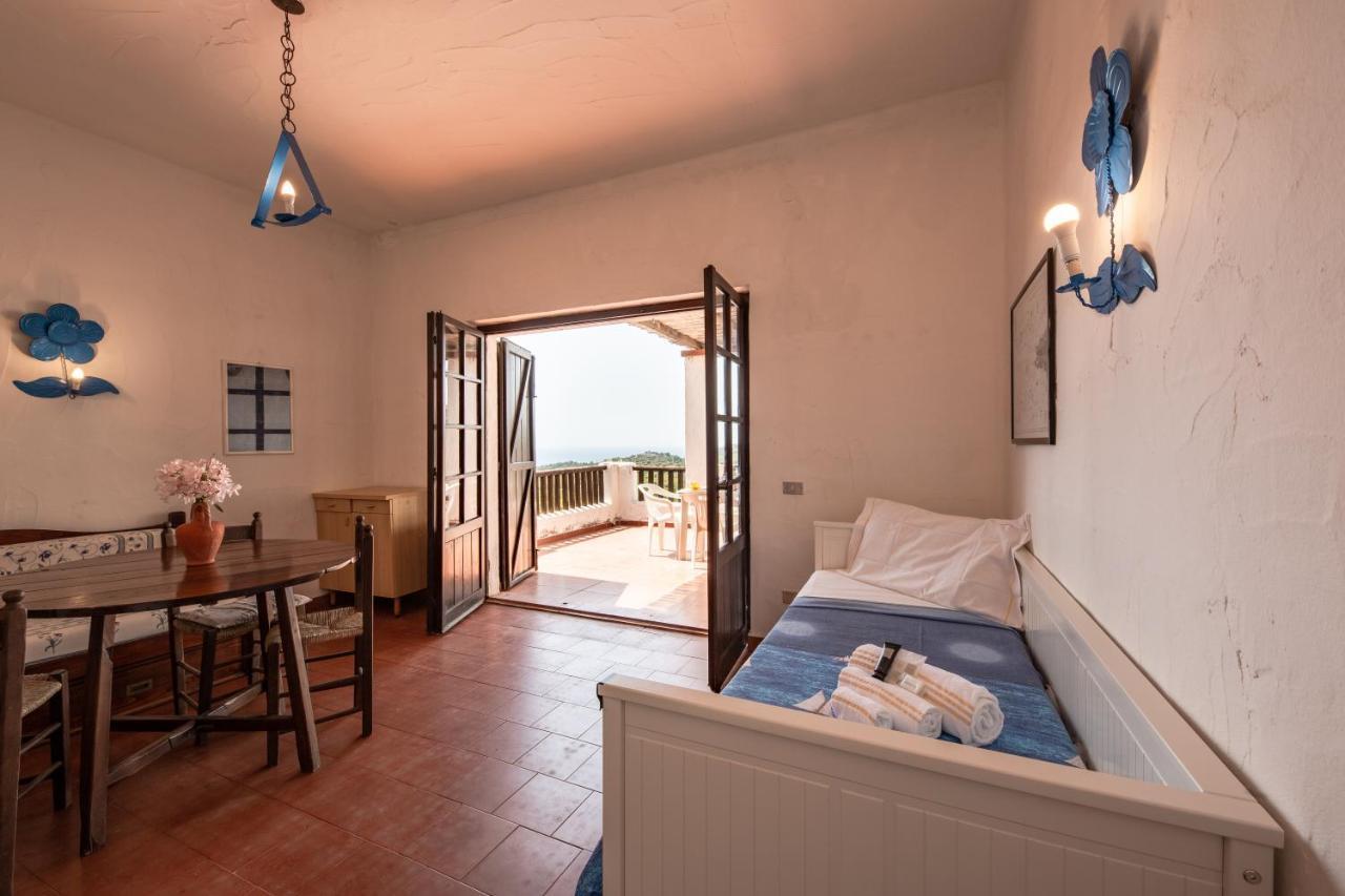 Casa Alessandra Santa Margherita di Pula Esterno foto
